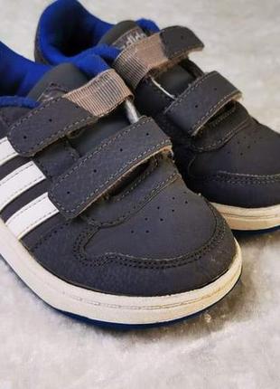 Кросівки adidas 14-15 см