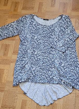 Блуза серо- голубая батал удлиненная с рукавами 2/3  вискоза батал