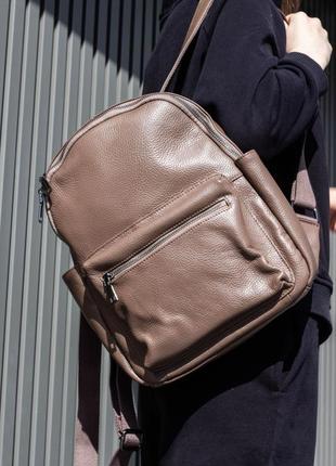 Женский стильный и качественный рюкзак из натуральной кожи коричневый10 фото