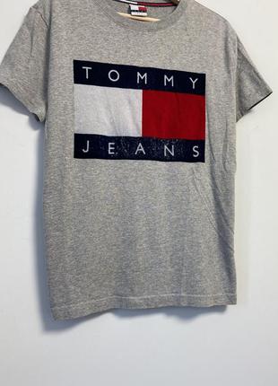 Женская оригинальная футболка tommy hilfiger3 фото