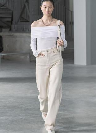 Джинсы zara wide leg.