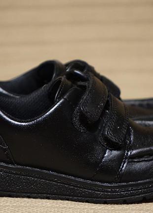 Комфортні чорні шкіряні чоботи clarks англія 25 1/2 р.