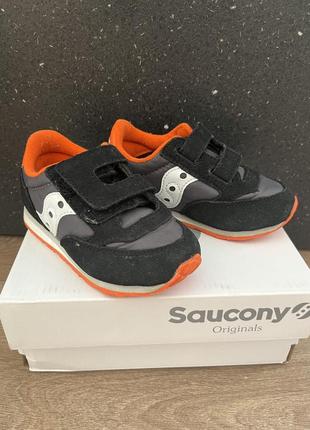 Кроссовки saucony