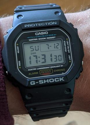 Наручний годинник casio dw-5600e