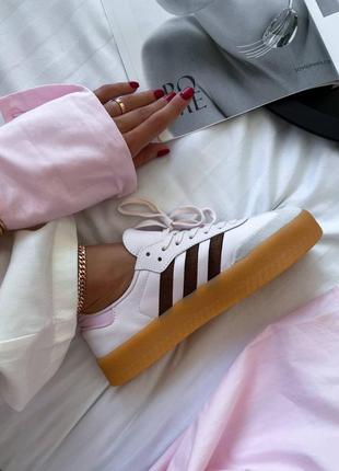 Женские кроссовки белые с розовым ad samba platform clear pink