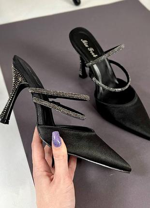 Женские туфли-сабо