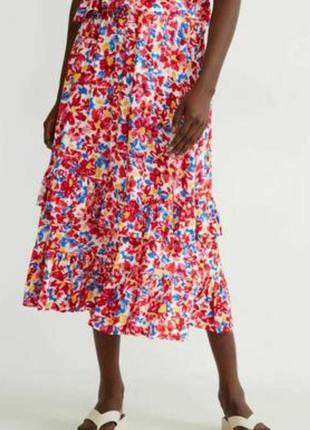 Юбка юбка длинная миди в цветы ярусная с рюшами c&amp;a на лето1 фото