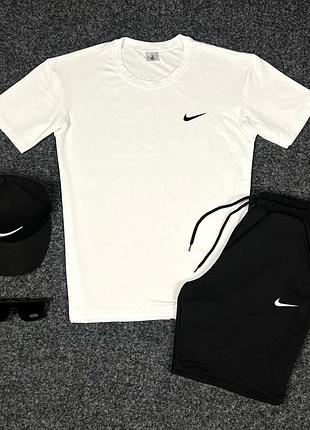 Костюм(шорты, футболка) nike на лето/весну