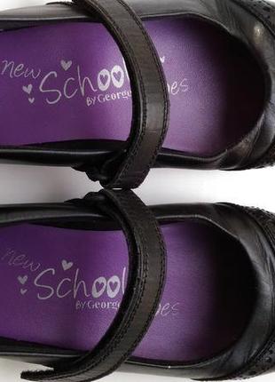 Шкіряні шкільні туфлі george на дівчинку2 фото