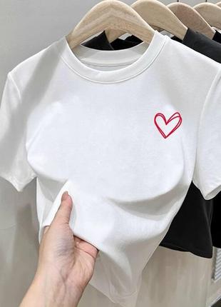 Базова футболка принт серце ❤️ кулір