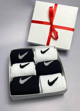 Жіночі шкарпетки високі білі чорні найк nike 36-40р в подарунк...