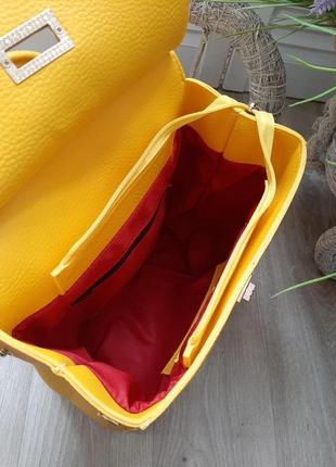 Жіночий рюкзак червоний жовтий блакитний5 фото