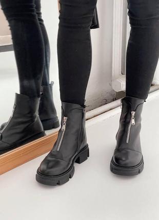 Зимові жіночі черевики чорні шкіряні2 фото