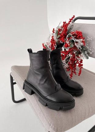 Зимові жіночі черевики чорні шкіряні9 фото
