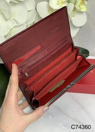 Жіночий шкіряний лакований бордовий гаманець на магнітах balisa4 фото