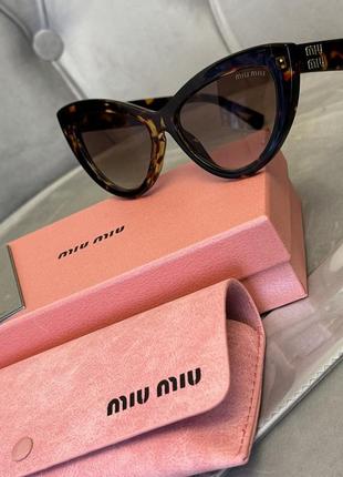 Солнцезащитные очки miu miu леопардовые класика полный комплект2 фото