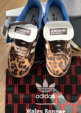 Кроссовки adidas samba leopard новые!