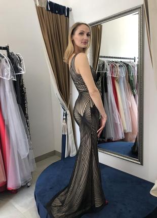 Платье вечернее