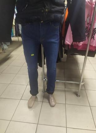 Чоловічі зимові джинси.2 фото