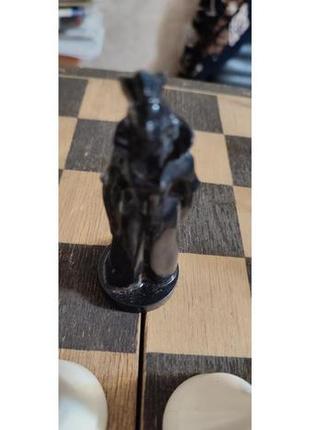 Шахи з шаховою дошкою6 фото