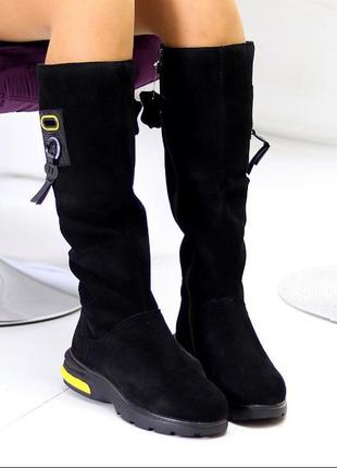 Жіночі зимові чоботи з натуральної замші1 фото