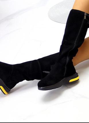 Жіночі зимові чоботи з натуральної замші3 фото
