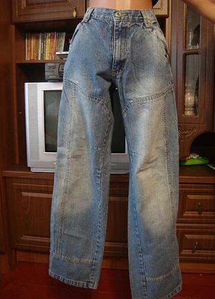 Джинси 42-44 розміру