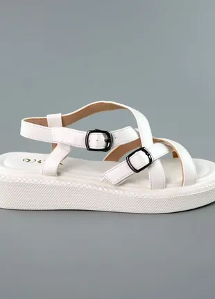 Женские белые удобные сандалии-босоножки, на низкой танкетке, из экокожи,женная стильная обувь на лето