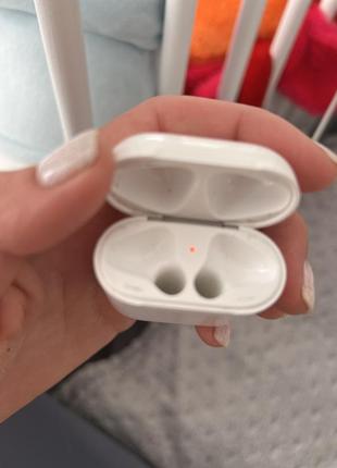 Кейс от airpods 2 поколения4 фото