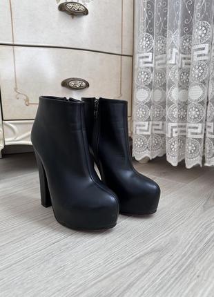 Ботильоны женские, италия