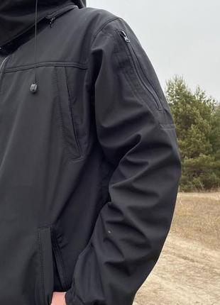 Тактична демісезонна куртка softshell мікрофліс чорна, оригінал4 фото