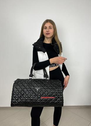 Женская сумка prada для спорта для путешествий1 фото