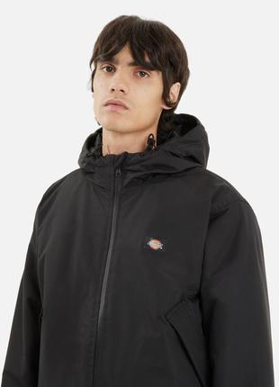 Легкая мужская куртка dickies new sarpy dk0a4xg8blk1blk1 оригинал4 фото