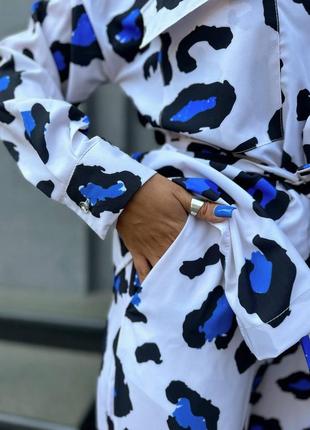 Белый молочный брючный костюм лео леопардовый брюки штаны широкие прямые палаццо рубашка кофта кардиган блуза кимоно синий коричневый9 фото