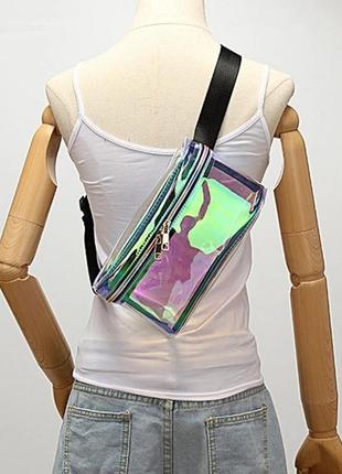 Блестящая женская сумка бананка голограмма