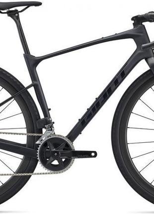 Giant revolt carbon hotsell