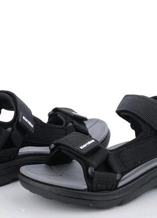 Сандалі для хлопчиків