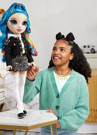 Лялька rainbow high е amaya велика
