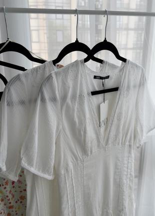 Белове легкое платье сарафан зара