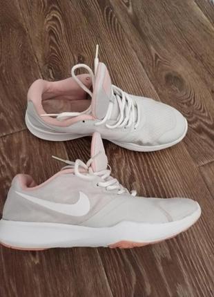 Кроссовки серые city trainer nike7 фото