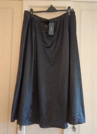 Стильная  атласная юбка от vero moda.
