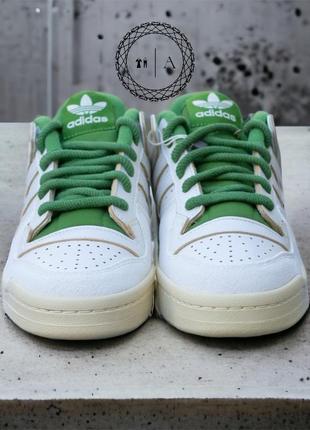 Adidas originals forum 84 low cl white green мужские кроссовки4 фото