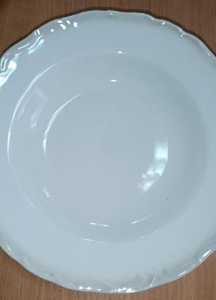 Тарелка глубокая 240 мм ренессанс "белая поддувка" коростень фарфор