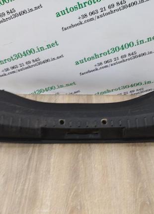 5m51f40352 обшивка багажника/порогу ford focus 2 седан