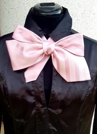 Рожева жіноча краватка бант.1 фото