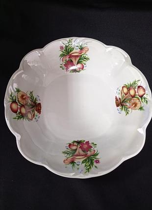 Салатница / салатник №1 ренессанс "грибы" коростень фарфор.