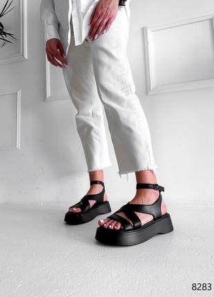Босоножки женские на високой платформе10 фото