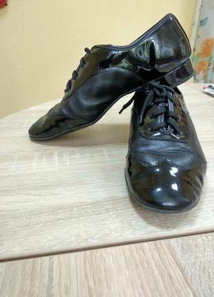 Взуття для бальних танців1 фото