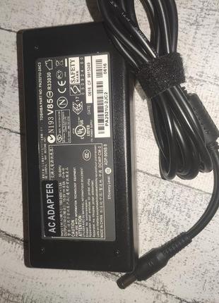 Зарядний пристрій/адаптер змінного струму для ноутбука toshiba...