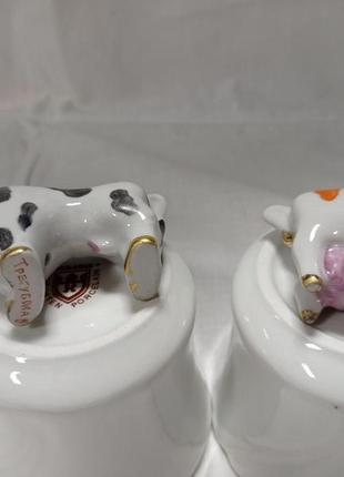 Статуэтка / фигурка "бык корова" коростенский фарфор  ручная работа, автор трегубова...